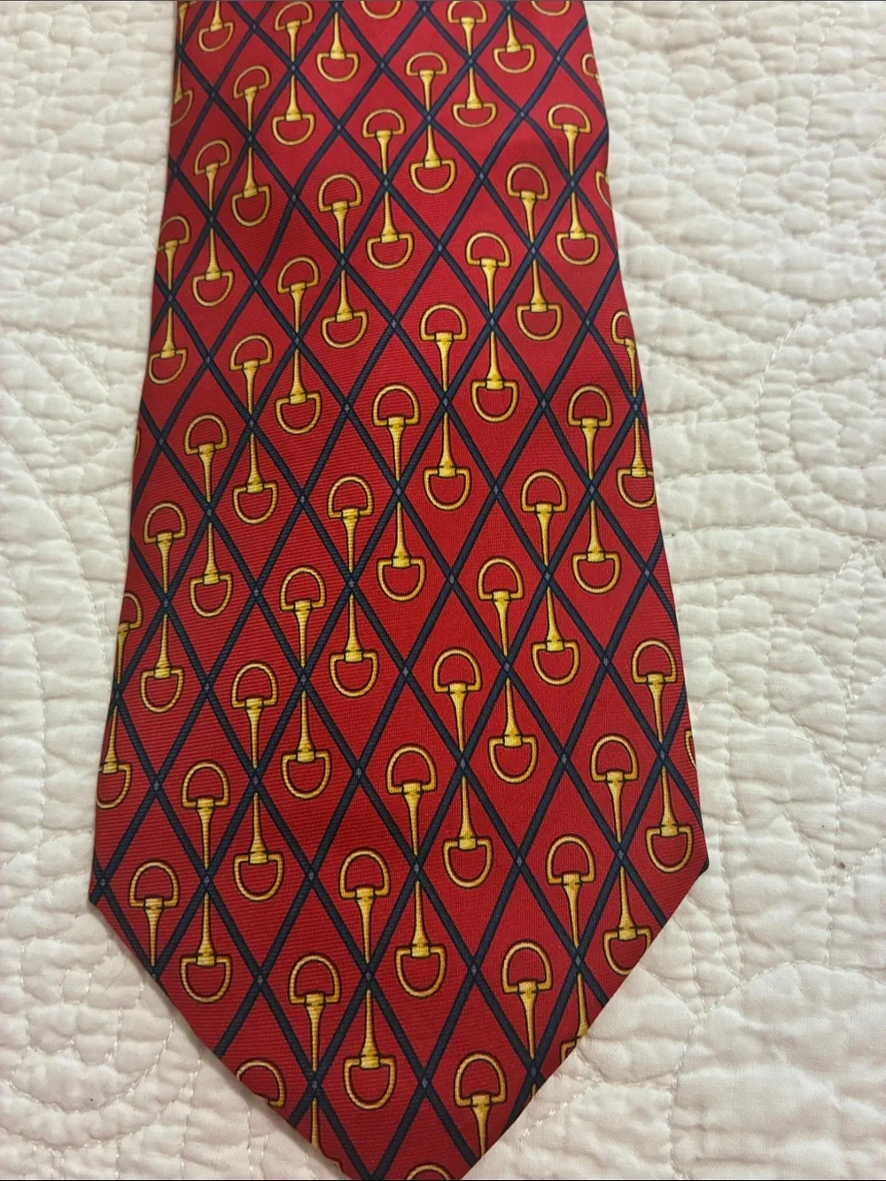 Gucci red horsey silk Patterned Men's Tie - Yellow Motif